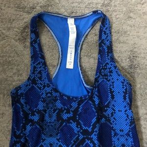 Lululemon snake print tank top size 2